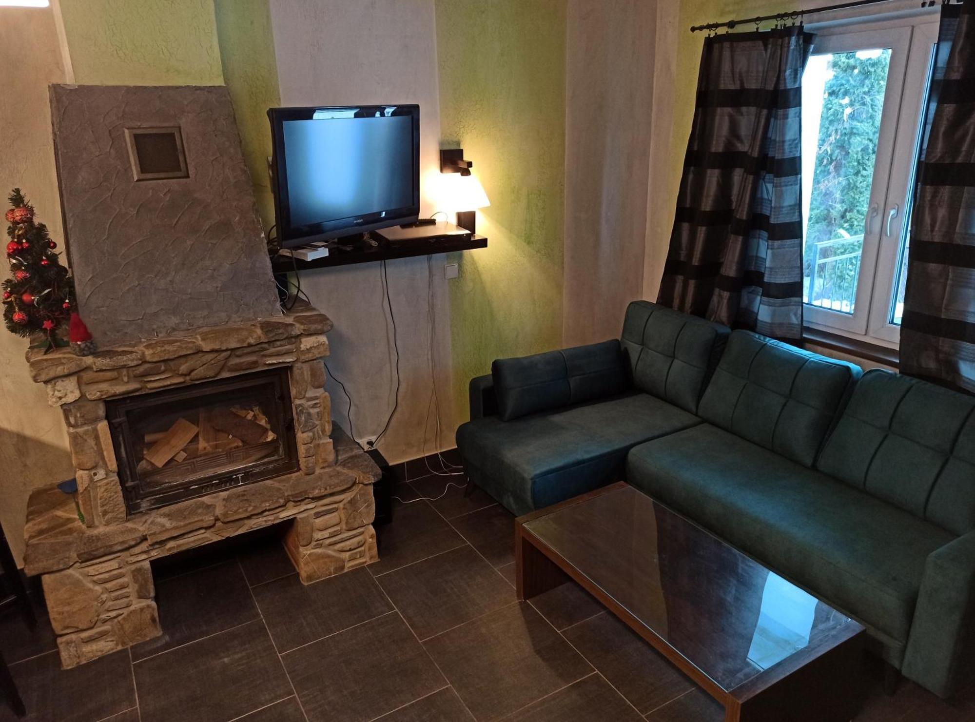 Apartaments Gory Niedzica Zamek Buitenkant foto